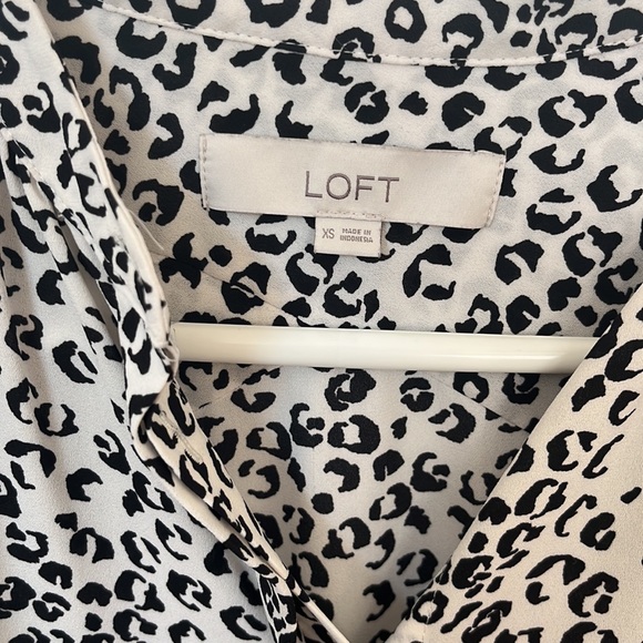 Loft Blouse - Picture 3 of 5